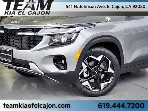 Certified 2025 Kia Seltos EX w/ EX Sunroof Package image 4