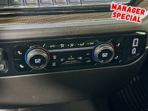 Used 2025 Chevrolet Silverado 1500 LT image 18