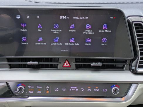 Certified 2023 Kia Sportage EX AWD/4WD image 14