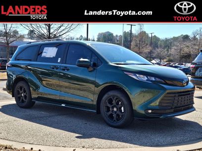 New 2026 Toyota Sienna XLE Woodland Edition