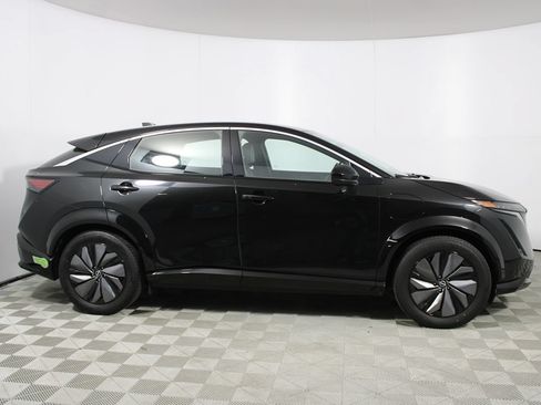 Used 2023 Nissan Ariya FWD image 39