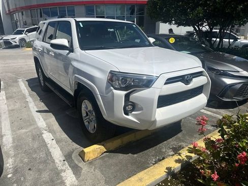 Used 2023 Toyota 4Runner SR5 RWD image 7