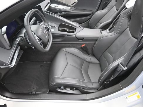 Used 2023 Chevrolet Corvette Stingray Preferred Conv w/ Battery Protection Package RWD image 14