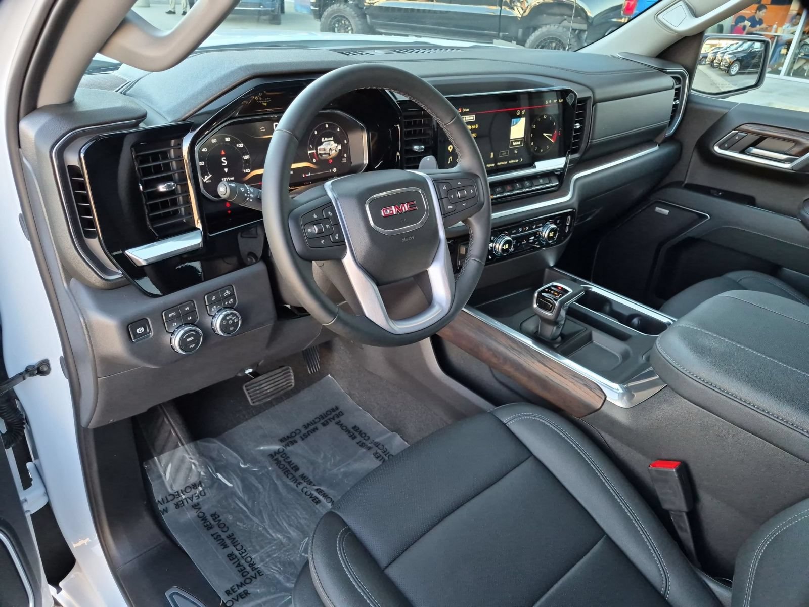Used 2026 GMC Sierra 1500 SLT w/ SLT Premium Plus Package AWD/4WD image 12