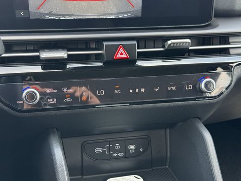 New 2027 Kia Sportage EX FWD image 28