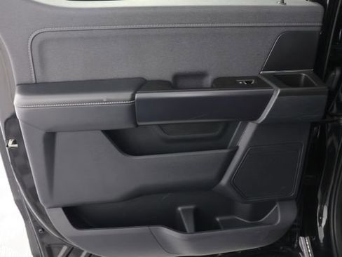 Used 2022 Ford F150 Raptor w/ Convenience Package image 26