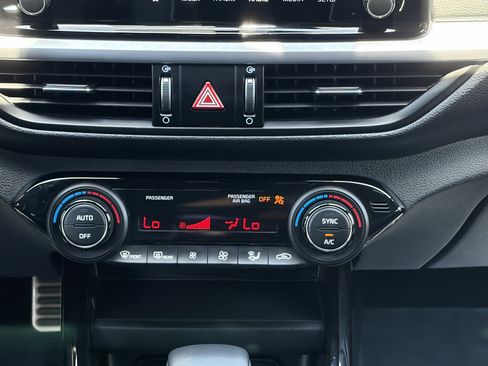 Used 2024 Kia Forte GT-Line FWD image 21