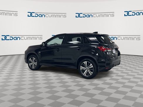 Used 2024 Mitsubishi Outlander Sport SE AWD/4WD image 6