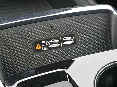 New 2026 Chevrolet Equinox RS image 23