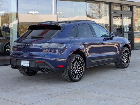 New 2026 Porsche Macan image 9