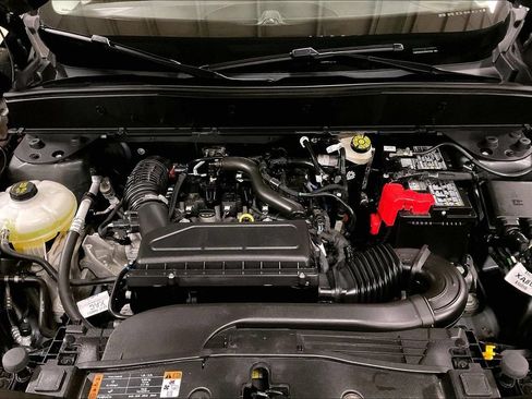 Certified 2025 Ford Bronco Sport Outer Banks w/ Outer Banks Tech Package+ AWD/4WD image 10