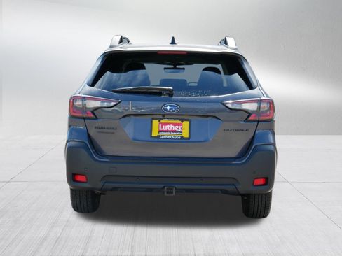 Certified 2025 Subaru Outback Onyx Edition AWD/4WD image 6