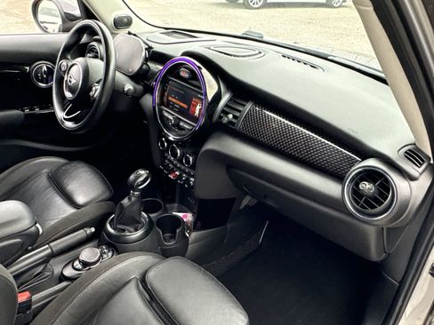 Used 2018 MINI Cooper S image 24