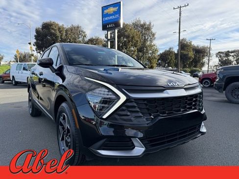 Used 2024 Kia Sportage LX image 1