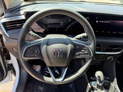 Used 2025 Buick Encore GX Preferred FWD image 21