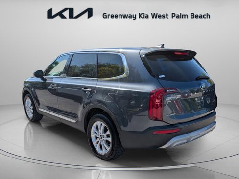 Used 2020 Kia Telluride LX FWD image 5