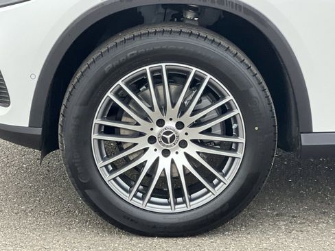New 2026 Mercedes-Benz GLC 300 4MATIC image 11