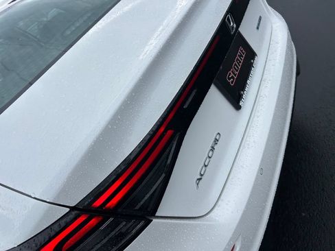 New 2026 Honda Accord EX-L image 17