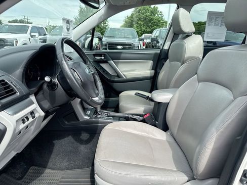 Used 2015 Subaru Forester 2.5i Touring w/ Protection Package #2 AWD/4WD image 20
