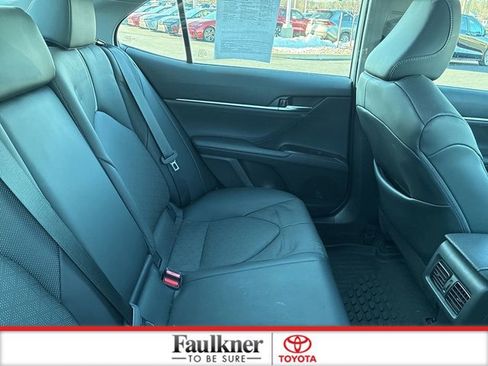 Used 2022 Toyota Camry XSE w/ Navigation Package image 24