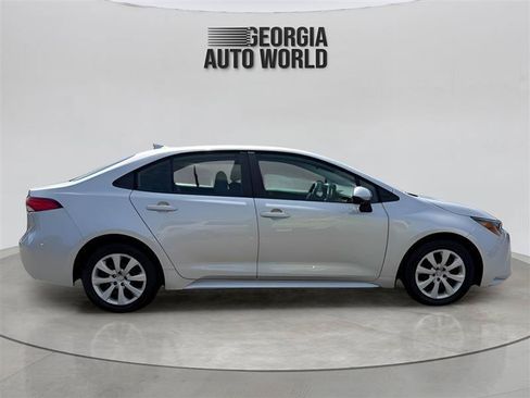 Used 2023 Toyota Corolla LE FWD image 14