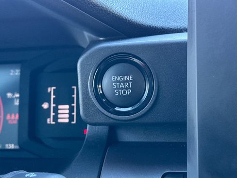 Certified 2025 Toyota Tacoma SR5 image 26