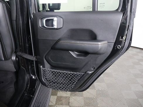 Used 2021 Jeep Gladiator Overland AWD/4WD image 23