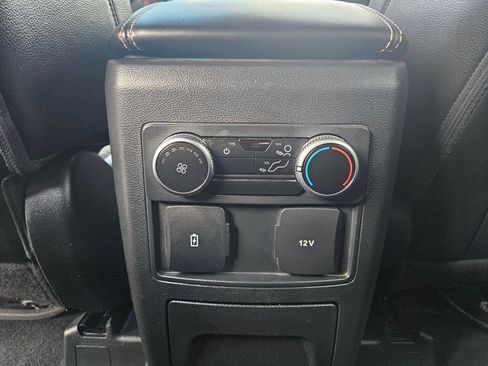 Used 2023 Ford Explorer ST image 30