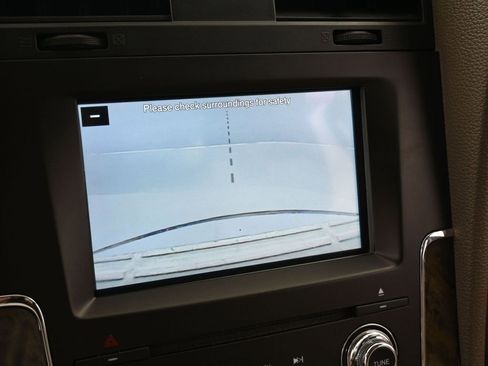 Used 2016 Lincoln Navigator Select image 26