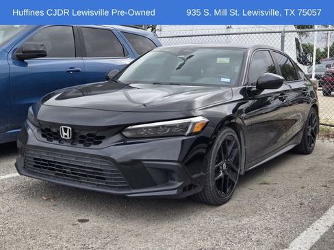 Used 2023 Honda Civic Sport image 3
