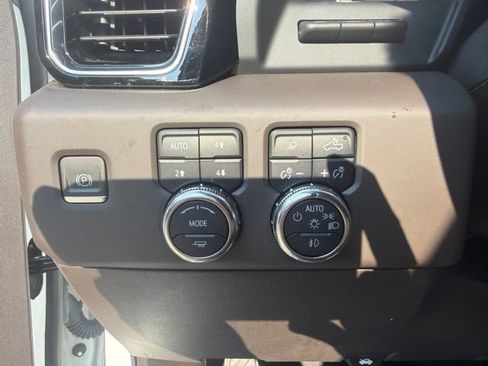 Used 2024 GMC Sierra 1500 Denali w/ Denali Reserve Package AWD/4WD image 26