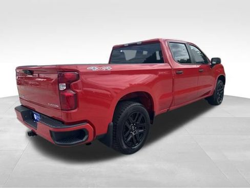 Used 2023 Chevrolet Silverado 1500 Custom AWD/4WD image 7