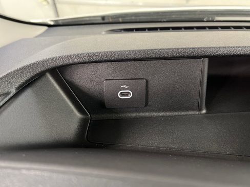 New 2026 Ford Transit 250 148 Medium Roof image 24