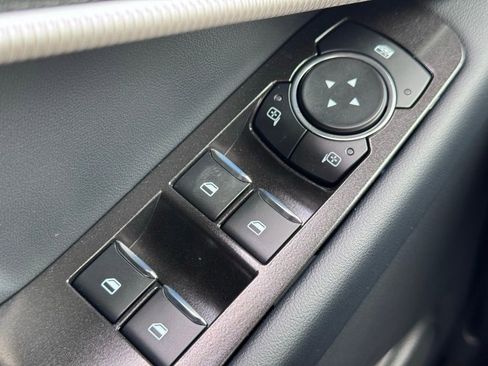 New 2026 Ford Explorer ST-Line AWD/4WD image 31