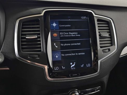 Used 2019 Volvo XC90 T5 Momentum w/ Multimedia Package AWD/4WD image 26
