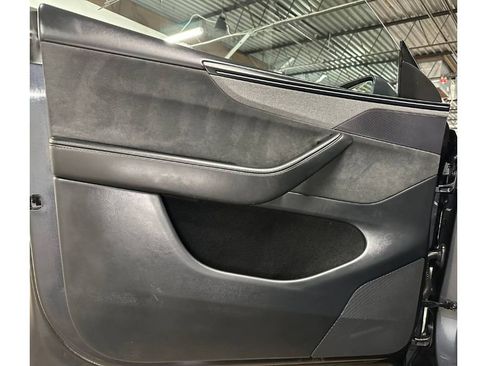 Used 2026 Tesla Model Y Long Range image 18