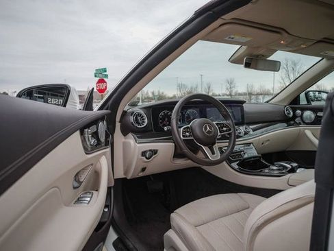 Used 2019 Mercedes-Benz E 450 Cabriolet image 15