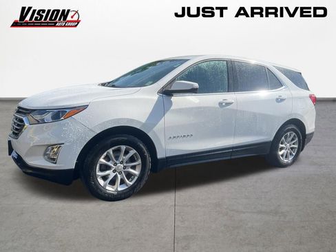 Used 2019 Chevrolet Equinox LT FWD image 2
