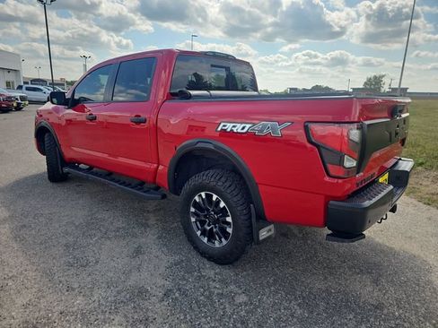 Used 2021 Nissan Titan PRO-4X w/ Off Road Protection Package AWD/4WD image 3