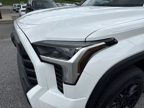 Used 2024 Toyota Tundra SR5 w/ SR5 Premium Package AWD/4WD image 6