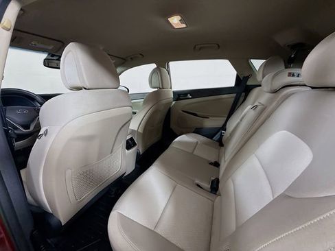 Used 2018 Hyundai Tucson Sport image 10