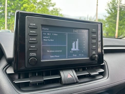Used 2019 Toyota RAV4 XLE w/ Convenience Package AWD/4WD image 14
