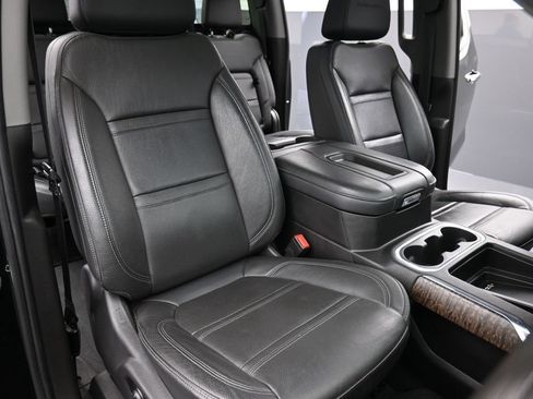Used 2021 GMC Sierra 1500 Denali w/ Denali Ultimate Package AWD/4WD image 20