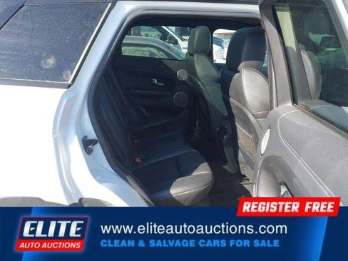 Used 2016 Land Rover Range Rover Evoque SE image 15
