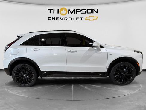 Used 2025 Cadillac XT4 Sport w/ LPO, Onyx Lite Package AWD/4WD image 6