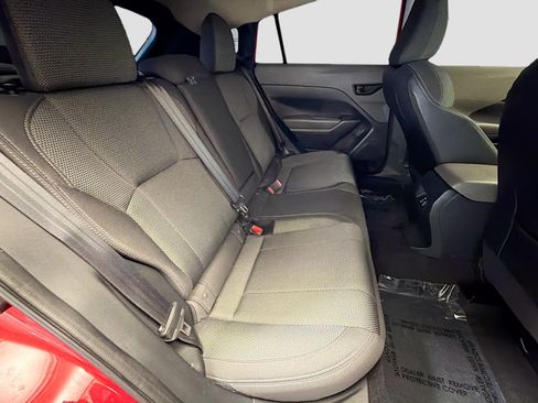 Used 2024 Subaru Crosstrek 2.0i Premium image 13