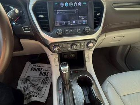 Used 2017 GMC Acadia SLT FWD image 21