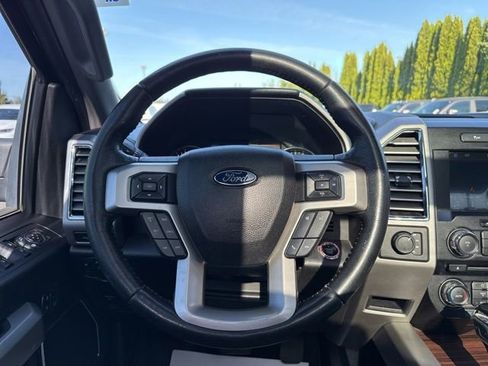 Used 2016 Ford F150 Lariat w/ Equipment Group 501A Mid AWD/4WD image 20