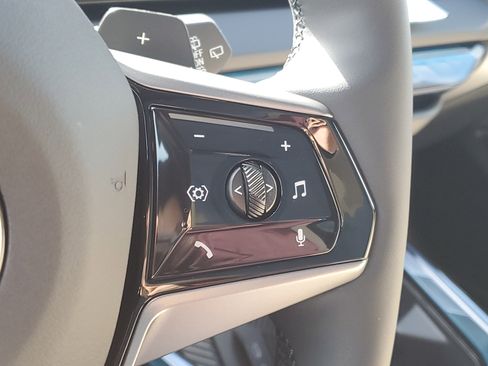 New 2026 BMW X3 xDrive30 w/ Premium Package image 12