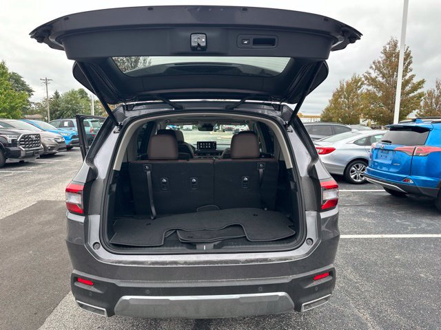 Used 2026 Honda Pilot Elite image 13